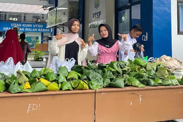 Sedan Ijo Jadi Cara SMPN 2 Pacitan Maknai Isra Mikraj
